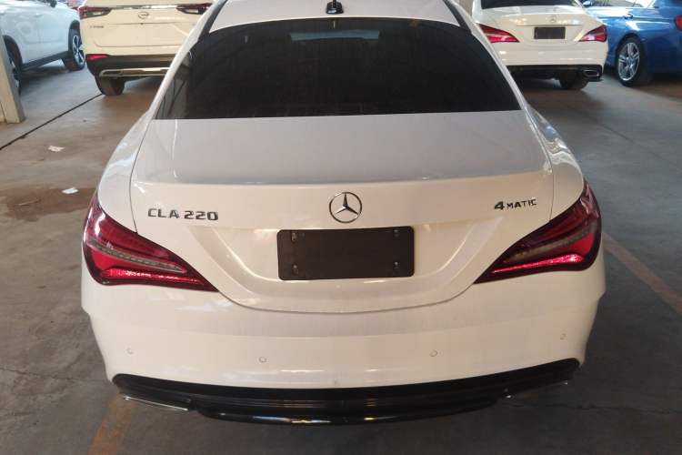 Used Mercedes-Benz CLA 2018 CLA 220 4MATIC

