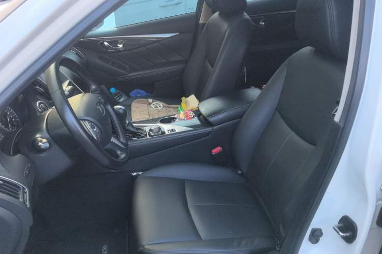 Used Infiniti Q50L 2015 2.0T Comfort Edition