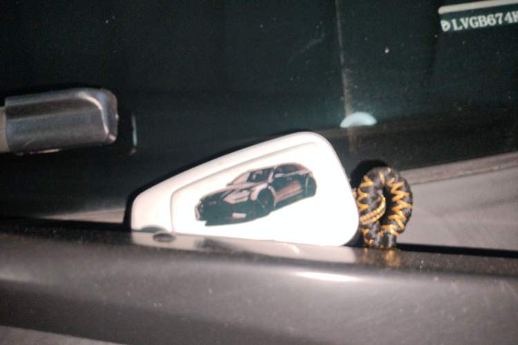 Used Toyota Camry 2021 2.0G Luxury Edition
