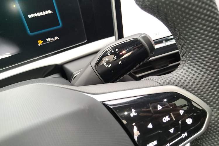 Used Volkswagen Passat 2025 Pro 380TSI Dragon Supreme Edition
