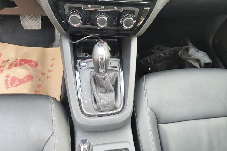 Used Volkswagen Sagitar 2017 1.6L Automatic Comfort Model