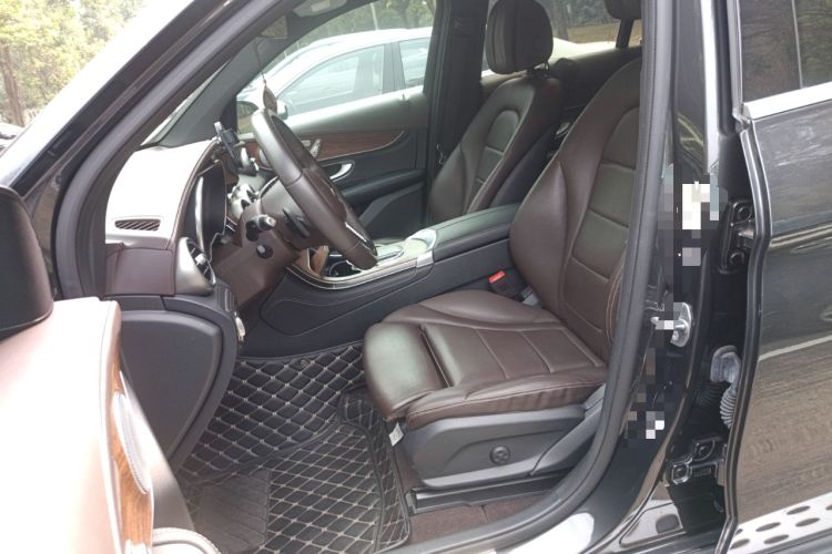 Used Mercedes-Benz GLC 2020 GLC 300 L 4MATIC Luxury Model
