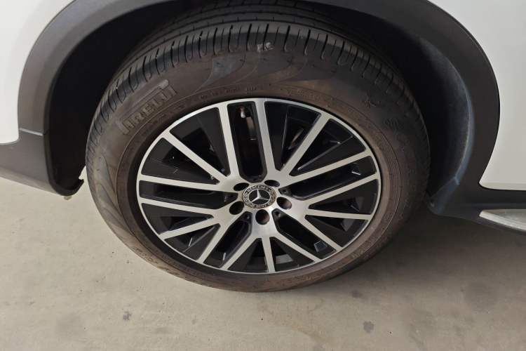 Used Mercedes-Benz GLC Coupe 2021 GLC 300 4MATIC Coupe SUV
