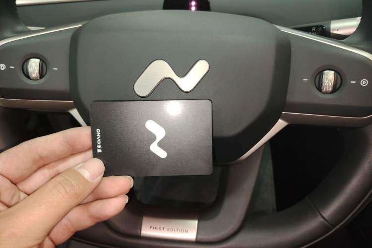 Used ONVO Luxeed L90 2025 Model—Max Six-Seater Version