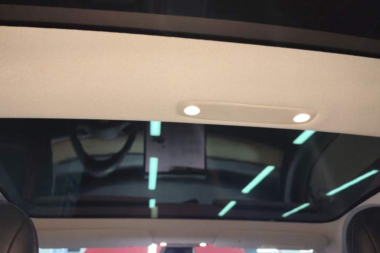 Used Tesla Model 3 2020 Standard Range Rear-Wheel Drive Upgraded Version
