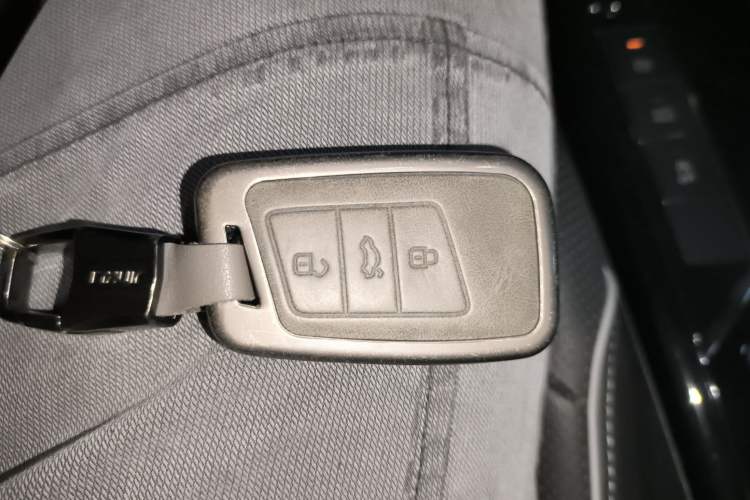 Used Volkswagen Passat 2023 330TSI Luxury Edition