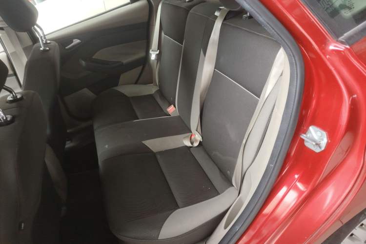 Used Ford Focus 2012 Sedan 1.6L Automatic Comfort Model