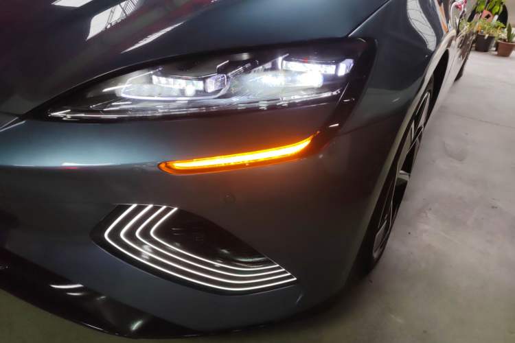 Used BYD Seal 2022 700 km Long-Range Rear-Wheel-Drive Version
