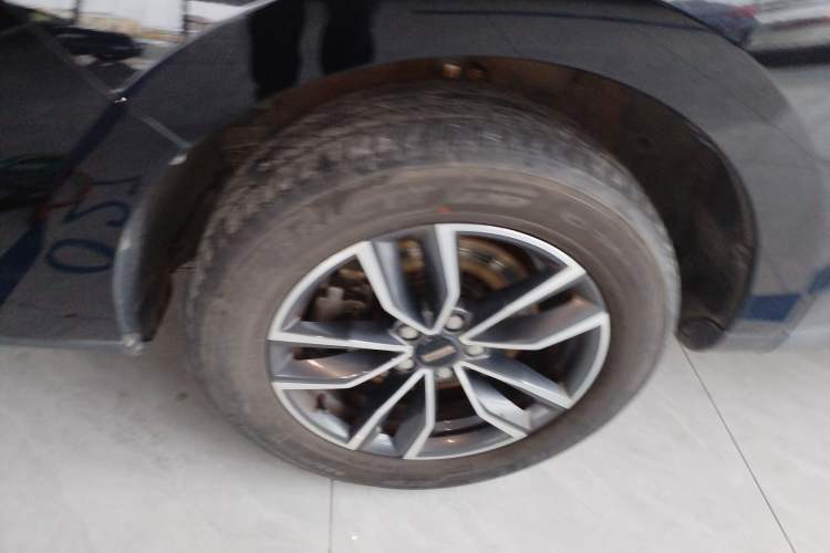 Used Wey VV5 2021 1.5T Two-Wheel Drive Smart Pioneer