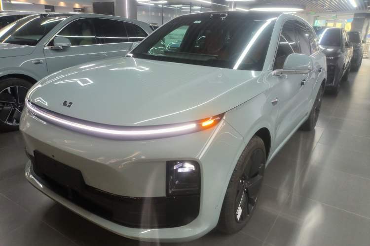 Used Li Auto L6 2025 Pro Smart Refresh Edition