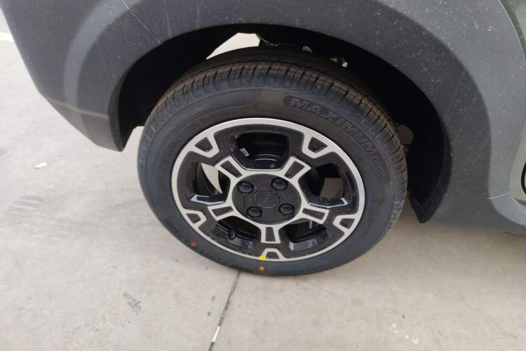 Used  Panda 2025 210km Panda Rider
