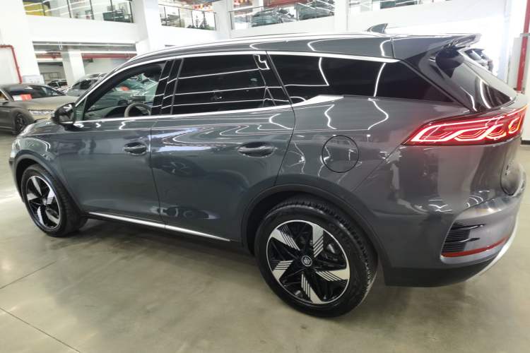 Used BYD Tang New Energy 2024 DM-i Glory Edition 112KM Prestige Model
