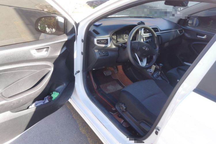 Used Hyundai Verna 2017 1.4L Automatic YueXiang Edition China V-standard