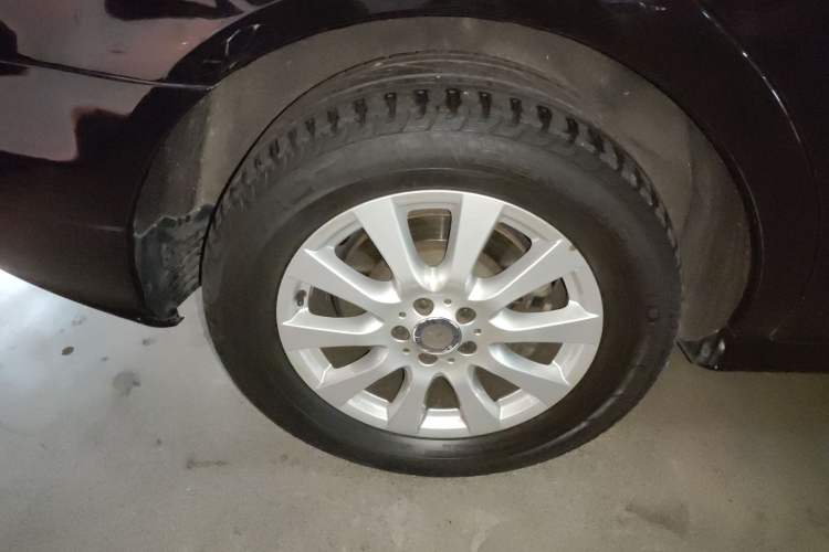 Used Mercedes-Benz R-Class 2014 R 320 4MATIC Business Model
