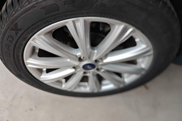 Used Ford Kuga 2018 EcoBoost 180 Two-Wheel-Drive Luxury Wing Edition
