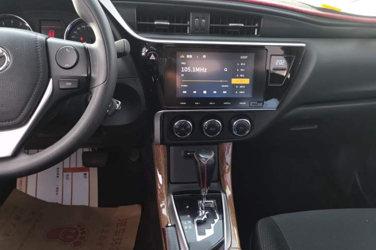 Used Toyota Corolla 2017 Revised Version 1.2T S-CVT GL-i