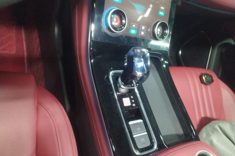 Used Jetour X70 PLUS 2025 1.5T Ultimate Edition 5-Seater