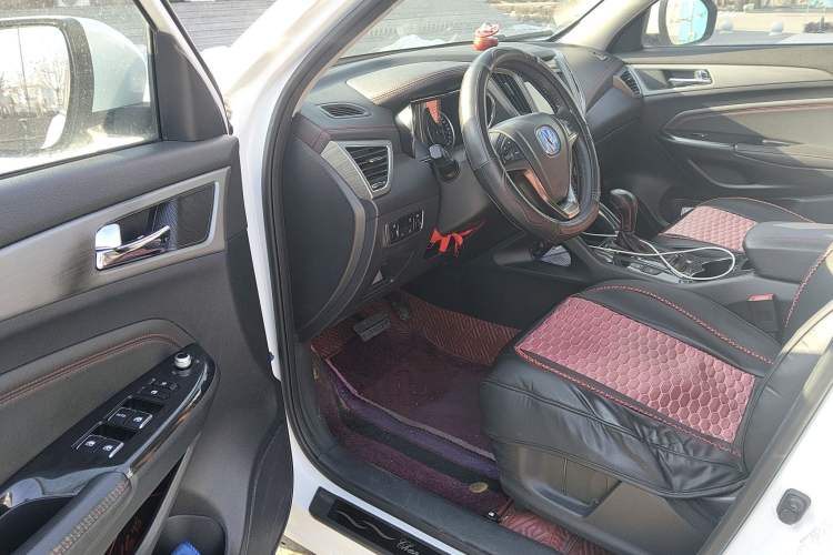 Used Changan CS75 2017 Shangkui Edition 1.5T Automatic Fengxiang Model