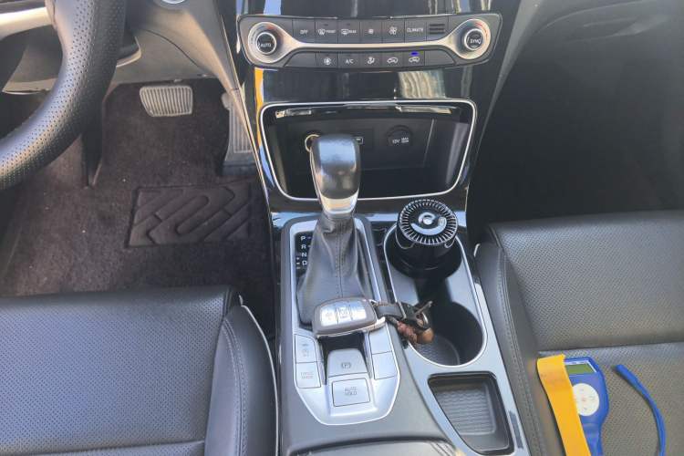 Used Hyundai Tucson 2019 280TGDi Dual-Clutch Two-Wheel Drive Fashion Edition China VI Standard
