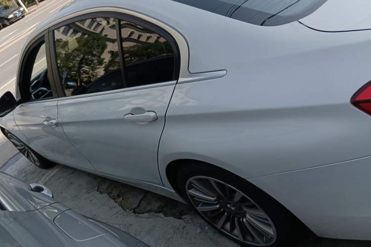 Used BMW 3 Series 2019 320Li Fashion Model
