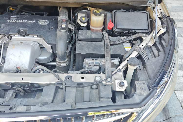 Used Buick GL8 2018 ES 28T Flagship Model China VI Standard
