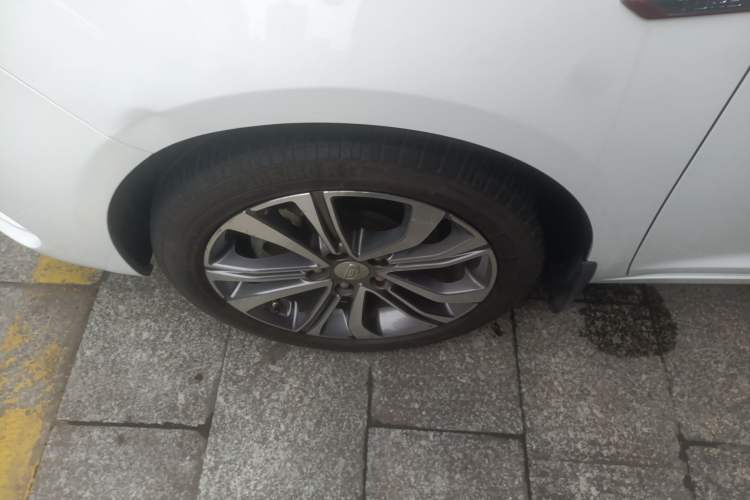 Used Geely Auto Emgrand GL 2018 1.4T DCT Prestige Smart Connectivity Version
