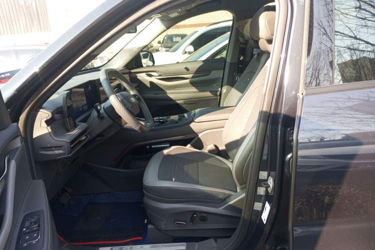 Used Ford Edge 2023 Ford Explorer L 2.0T EcoBoost Four-Wheel Drive 7-Seater Supreme Model
