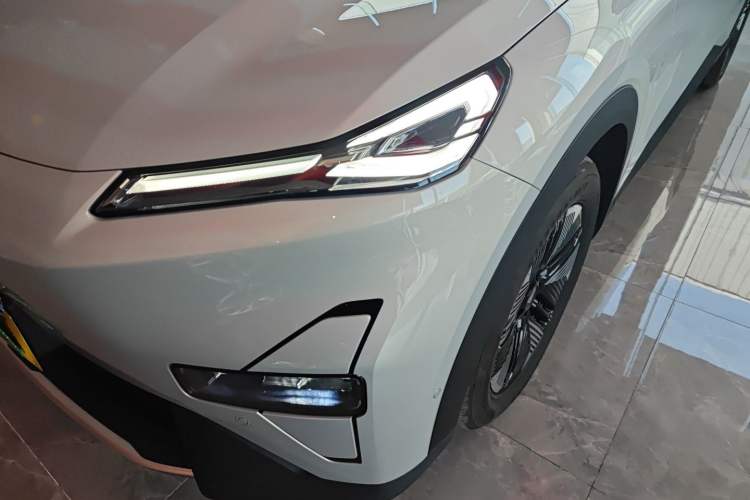 Used  S05 2024 510 Plus Pure Electric Version
