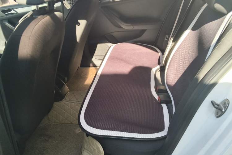 Used Volkswagen Jetta 2015 1.6L Automatic Comfort Model
