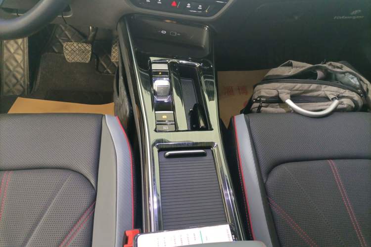 Used Volkswagen Lamando 2023 Lavida L 280TSI DSG Cool & Spicy Edition
