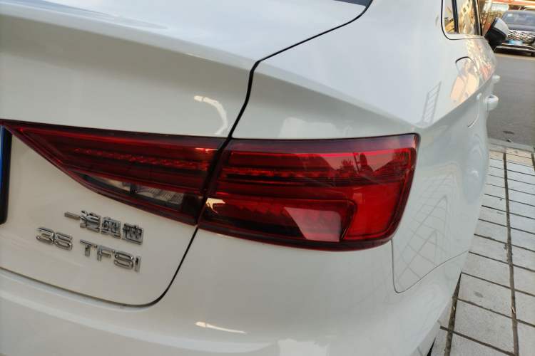 Used Audi A3 2020 Limousine 35 TFSI Fashion Edition China VI Emission Standard
