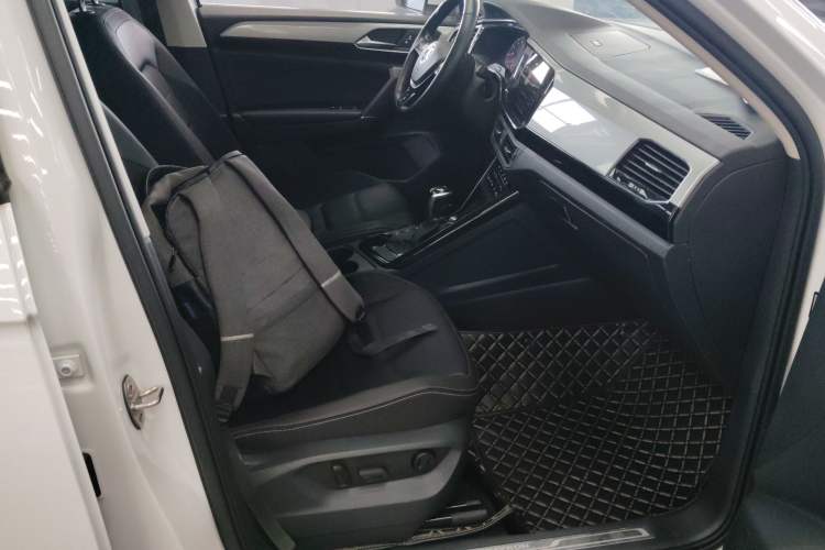 Used Volkswagen Tayron 2020 330TSI Two-Wheel Drive Luxury Smart Connectivity Version