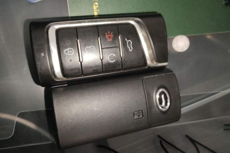 Used GAC Trumpchi M6 2021 PRO 270T DCT Luxury Edition