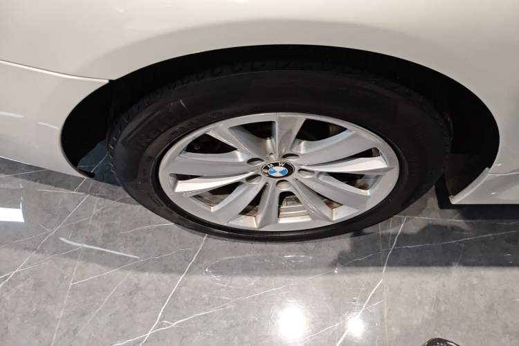 Used BMW 5 Series 2014 520Li Elegant Model