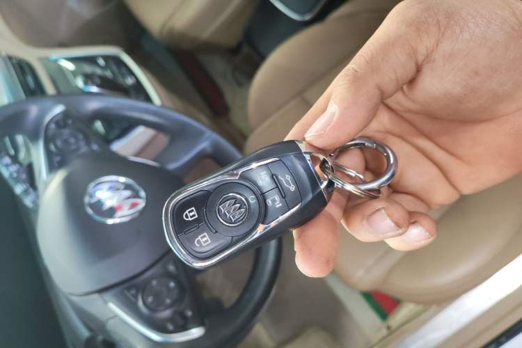 Used Buick GL8 2021 ES Land Cruiser 653T Flagship Model
