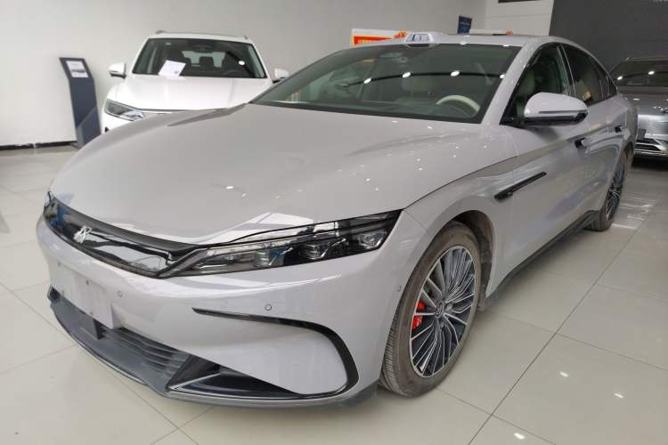 Used BYD Han 2025 EV with 701 km of Laser Radar-Enabled Intelligent Driving