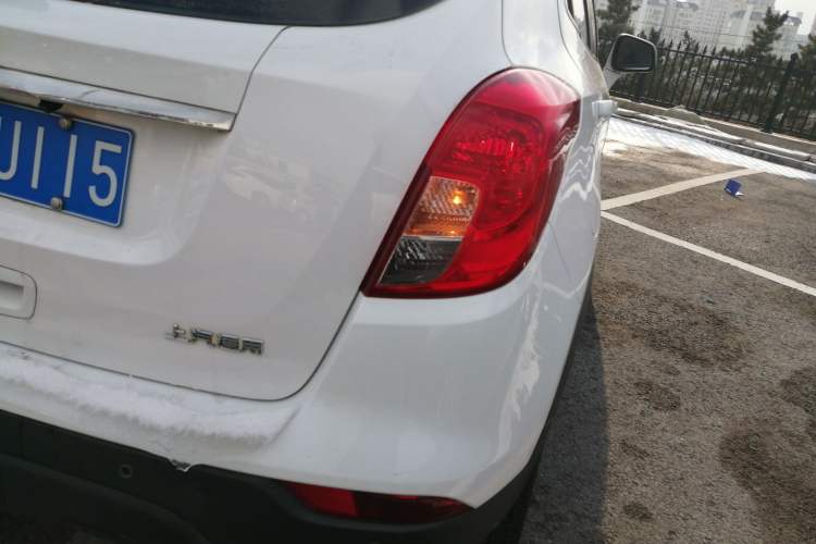 Used Buick Encore 2017 18T Automatic Two-Wheel Drive Urban Fashion Model