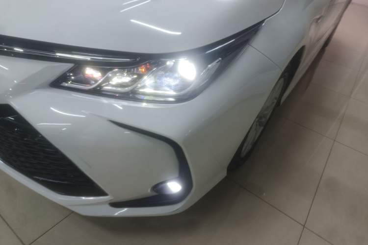 Used Toyota Corolla 2024 1.8L Smart Electric Hybrid Dual-Engine Elite Edition