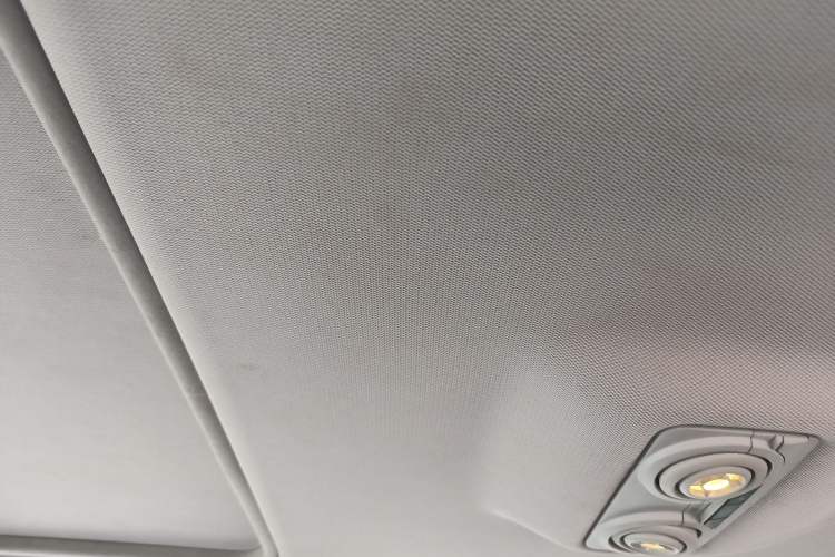 TDK.VehicleDetails.img