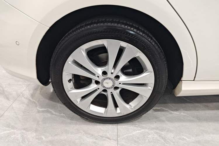 Used Mercedes-Benz B-Class 2015 B 200 Fashion Model