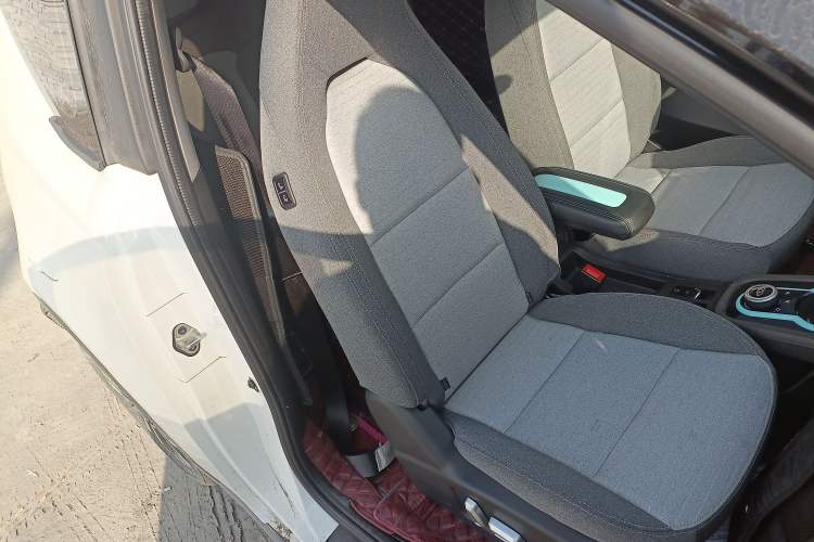 Used Chery Little Ant 2021 Revised Version 150 000 Yuan Ant Fan Edition New Ant Cool Edition Lithium Iron Phosphate
