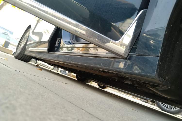 Used VOYAH Dream 2025 PHEV Four-Wheel-Drive Flagship Kunpeng Edition