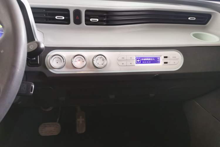 Used Wuling Hongguang MINIEV 2021 Macaron Fashion Model Lithium Iron Phosphate