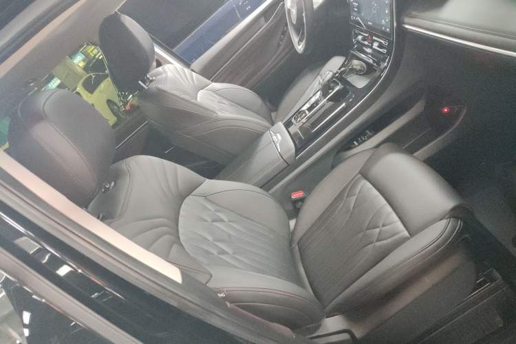 Used GAC Trumpchi M8 2024 Master Series 400T Prestige Edition
