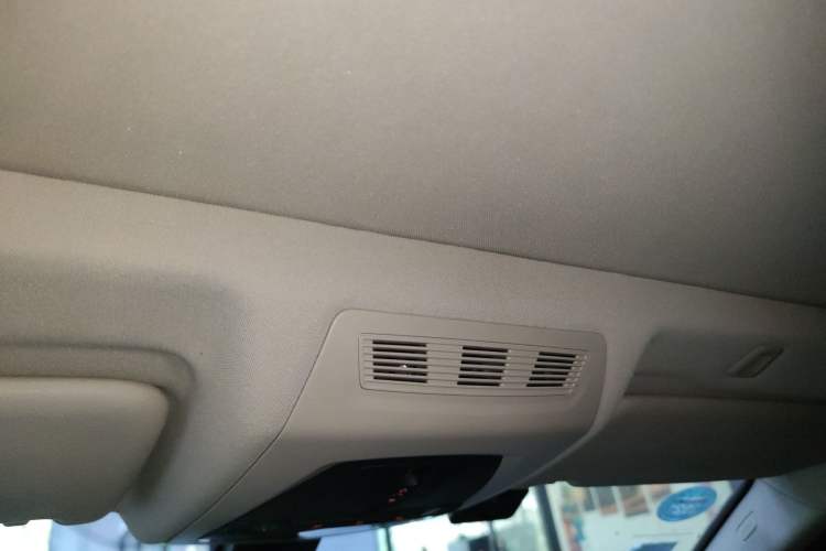 Used BMW 5 Series 2017 520Li Elegant Edition
