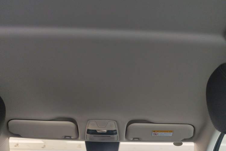 Used Hongqi E-QM5 2024 500km Range Edition
