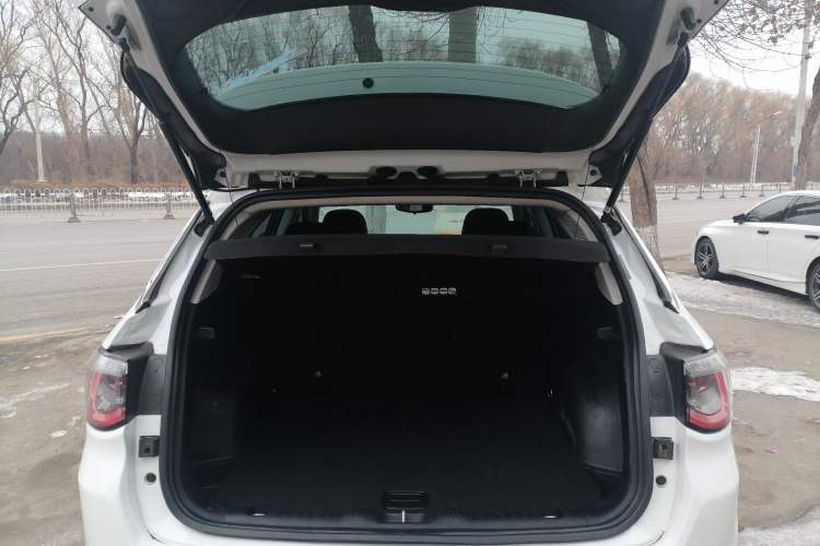 Used  Compass 2017 200T Automatic Family Edition
