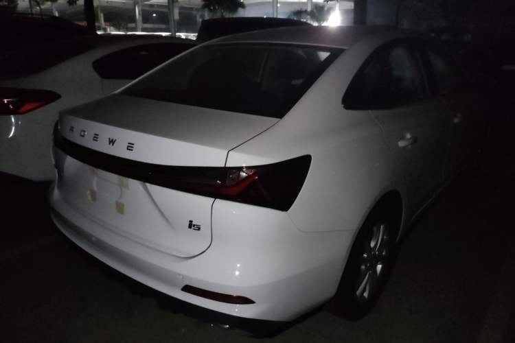Used Roewe i5 2023 1.5L CVT Luxury Edition