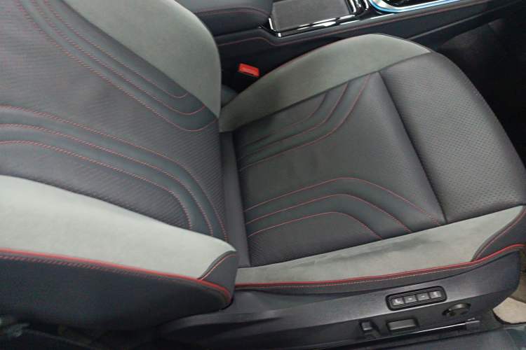 Used Volkswagen ID.4 CROZZ 2021 High-Performance PRIME Early-Bird Edition
