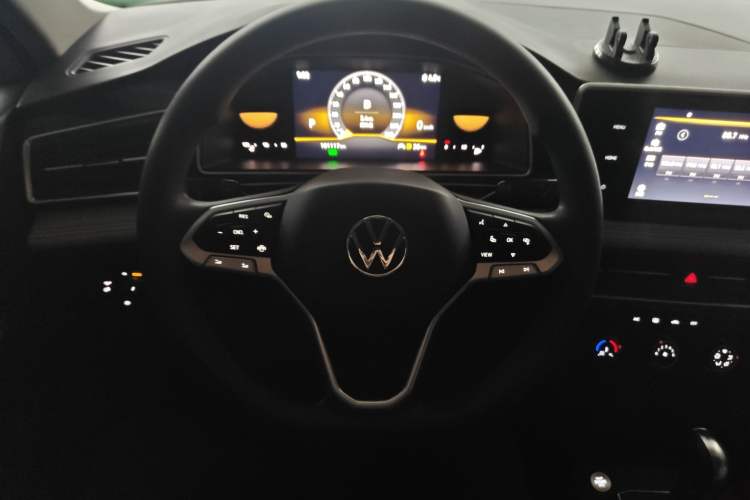 Used Volkswagen Tiguan L 2022 330TSI Automatic Two-Wheel Drive Comfort Edition
